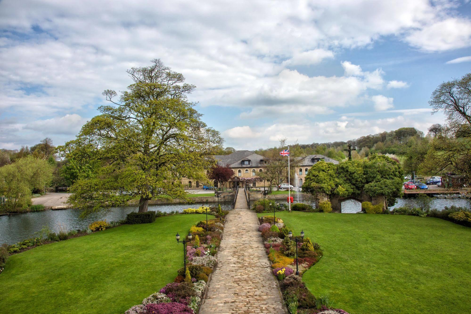 Waterton Park Hotel Wakefield Exterior foto